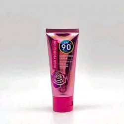 Kiss Beauty sunscreen cream...